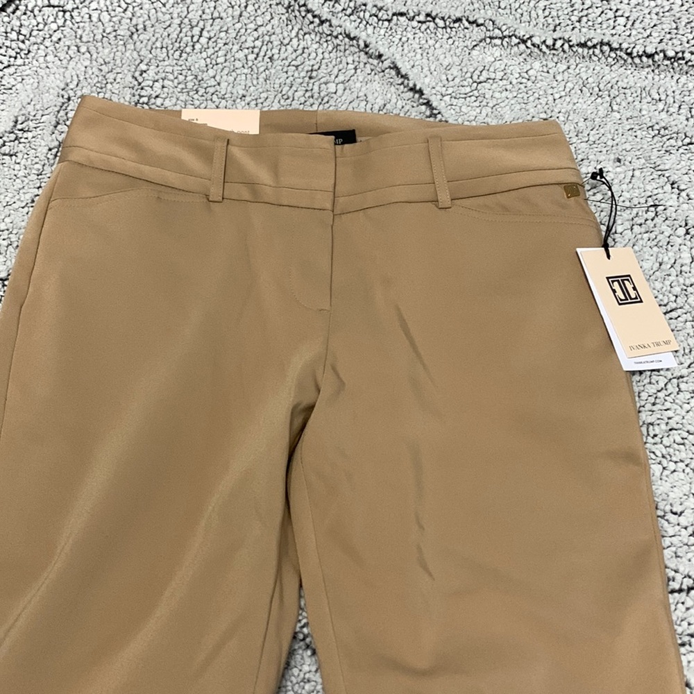 Ivanka Trump slim ankle length pant, size 6, NWT